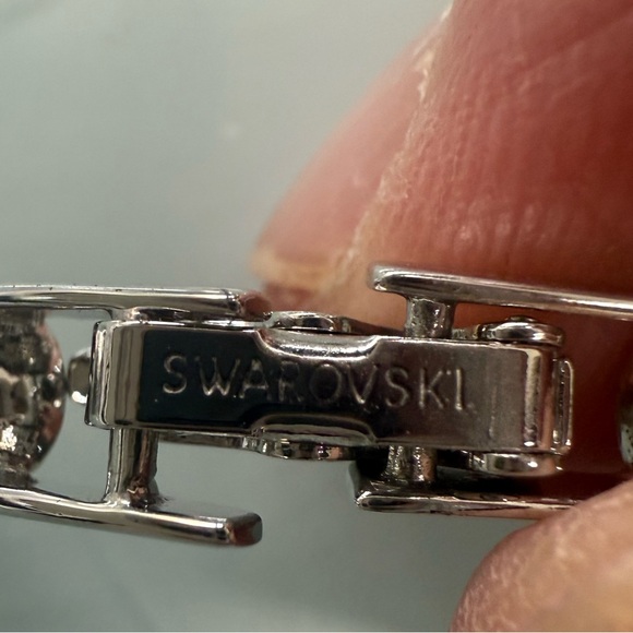 Swarovski Bezel-Set Crystal Tennis Necklace Signed Clasp 16” - Picture 13 of 13